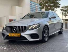 للبيع E300 شبه جديدة