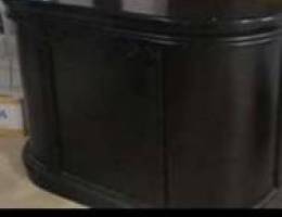 Reception table very good condition