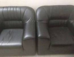 Sofa set 3+1+1 urgent sale. Location in Al...