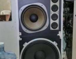 Kenwood Dynamic 400watts speaker