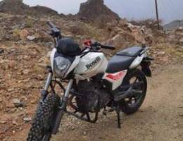 Benelli tnt 150 دراج بينلي إيطالي