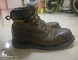 Caterpillar safety shoes