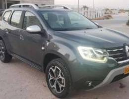 Duster 2019 full option 700 km only