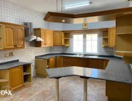 *ADV146* Luxury 5 BhK villa for rent in Az...