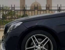 مرسيدس E350 أزرق ديواني