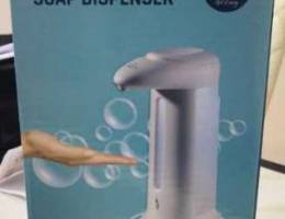 Automatic soap/sanitizer dispenser