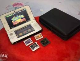 Nintendo 3DS with Sky3DS & 2 Pokemon Games