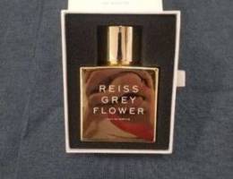 Reiss Ladies Grey Flower Perfume - OMR 5 u...