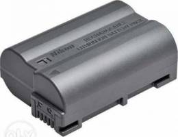 Nikon MH-25 Battery Charger and EN-EL15 Li...