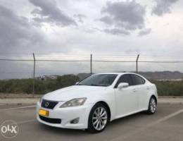 Lexus is250 for urgent sale 2009 excellent...