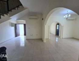 City Center Mawaleh Beautiful Twin 5 BHK V...