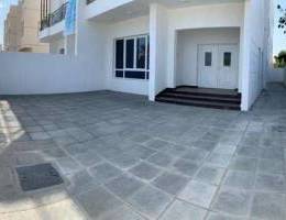 Commercial villa directly in al shabab str...