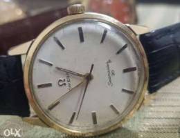 ساعة Omega Seamaster موديل قديم وطلاء ذهب ...