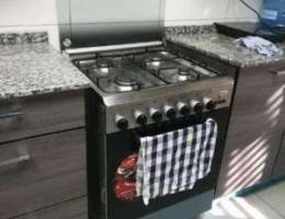 Glemgas cooking Range with four burners wi...