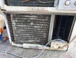 Sanyo 1.5tn window ac good working