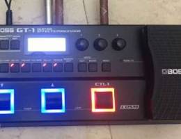 Boss GT1 Guitar Effects Pedal with boss po...