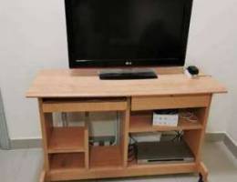 32 inch LG LCD HD TV for urgent Sale