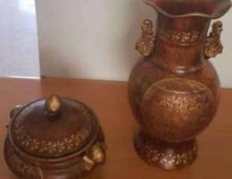 2 beatiful vases مزهريات الطاوله عدد ٢