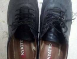 Genuine leather sports shoes size 41