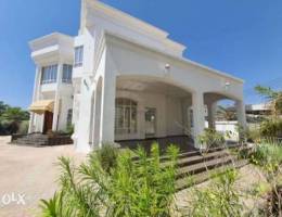 Standalone villa in Azaiba with beautiful ...