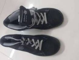 Brand new safety shoes for sale(urgent)