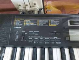 Casio piano 25 Rial