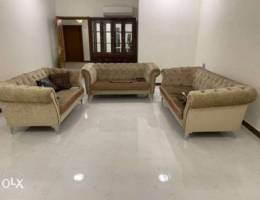 living room sofa set كنبات للبيع