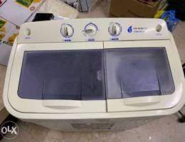 ELEKTA washing machine 9 kg in excellent c...