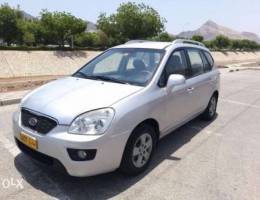 Oman Car 2012 kia Carens