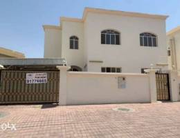 4 BHK villa in Al Khoudh near Al Khoudh So...