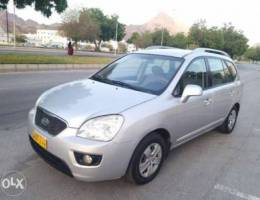 (2012) Kia Carens Oman car