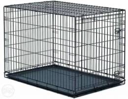 Dog crate / cage