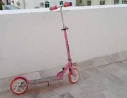 Scooter for girls can carry up to 100 kg