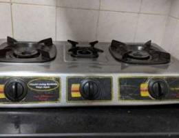 Gas burner and gas cylinder