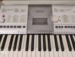 Yamaha Keyboard