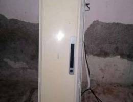 Good conditions haier Ac Only indoor 40 ri...