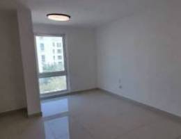 2 bedrooms flat at grand mall with one month free