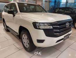 landcruiser 2022 for yearly & Weekly R E N T تا جير تويوتا لاندكروزر