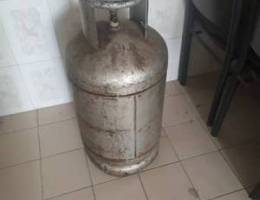 Gas cylinder