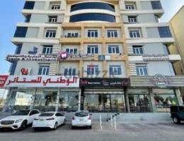 commercial flat in AlKhoud (168sqm)