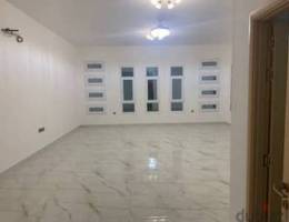 New 3 floors villa in a khoudh