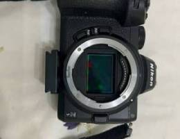 z5 nikon like new with box and original accessories only body