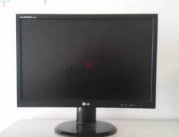 22" widescreen monitor