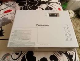 Panasonic lcd projector