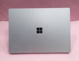 MICROSOFT SURFACE LAPTOP-2 TOUCH 8th GENERATION CORE I7 8GB RAM 256ss