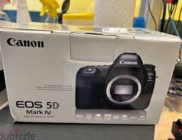 New Original Canon EOS 5D Mark IV 30.4MP Digital SLR Camera
