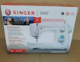 Singer 3342 Fashion Mate Sewing Machine White NIB