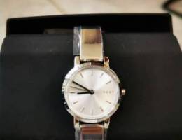 ساعة نسائية من DKNY Women's Watch