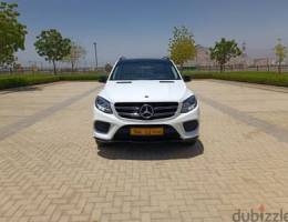 مرسيدس GLE350 موديل 2018 بانوراما قطعت 73 الف كيلو 4 كاميرات