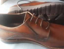 Leather exotic shoe